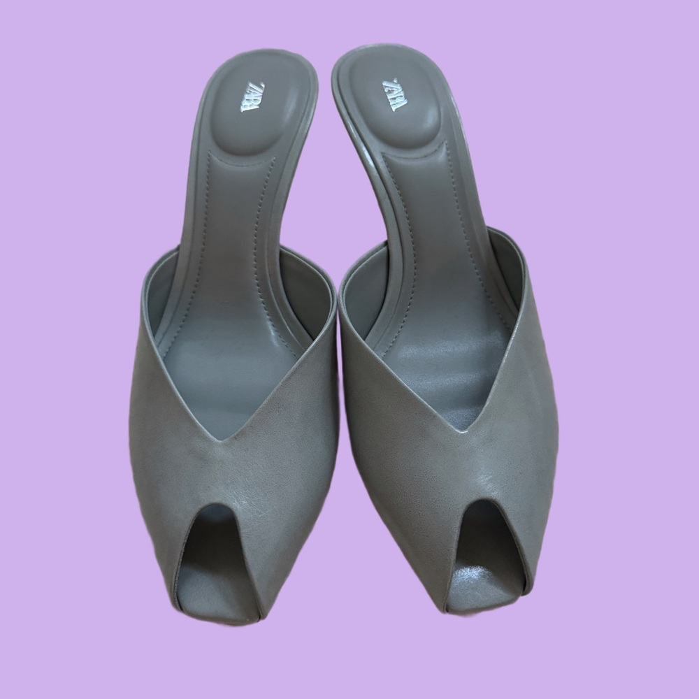 🍒 Zara - Pale Blue Peep Toe Heels - size 39